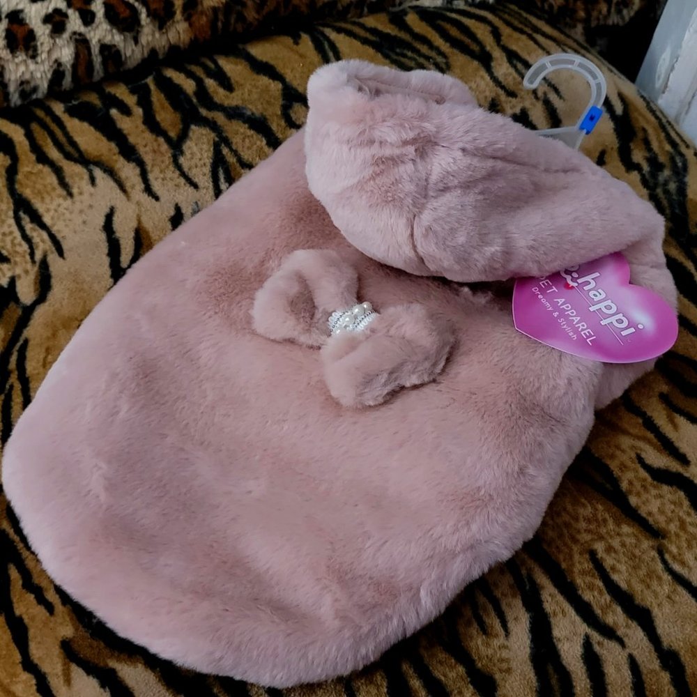 Pet Coat Plush.. Super soft w. Pearl Bow New w/ Tag! Sz Med.